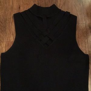 Cache criss Cross sleeveless black mock tank top